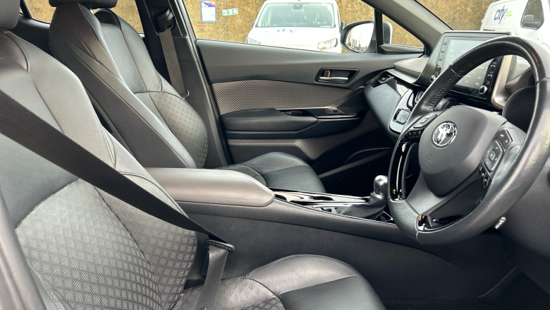 Toyota C-HR 1.8 Hybrid Excel 5dr CVT Hybrid Hatchback